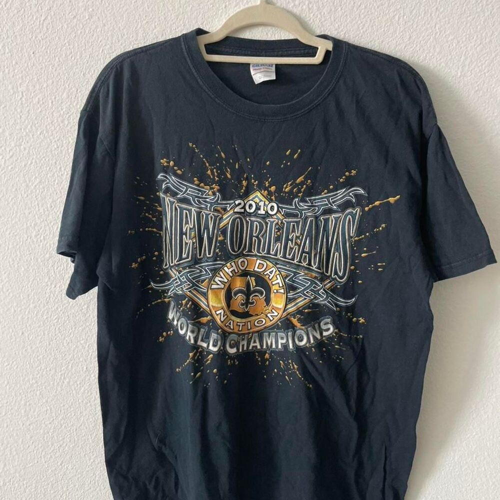 New Orleans Saints 2010 World Champions Graphic Tee Men's L Football NFL NOLA